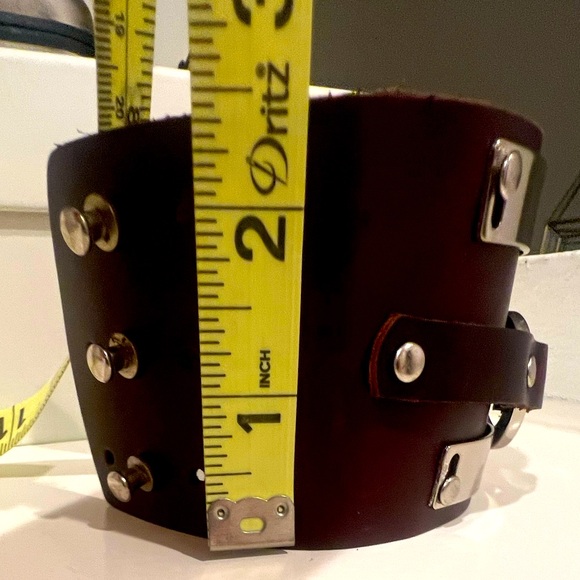 Unisex Leather Cuff with Metal Details - Picture 9 of 11